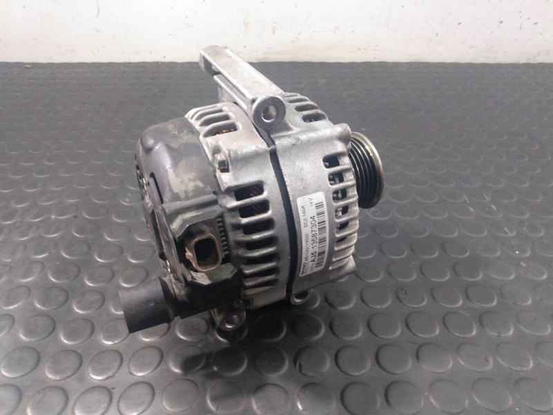Recambio de alternador para opel zafira (c) selective start/stop referencia OEM IAM AJ513587304 MS1042118550 P3-B6-5-3