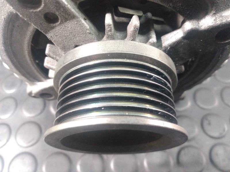 Recambio de alternador para opel zafira (c) selective start/stop referencia OEM IAM AJ513587304 MS1042118550 P3-B6-5-3