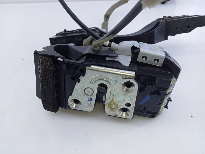 Recambio de cerradura puerta delantera derecha para nissan qashqai (j11) acenta referencia OEM IAM   E2-A4-55-2