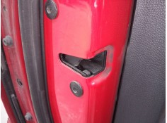 CERRADURA PUERTA DELANTERA IZQUIERDA 