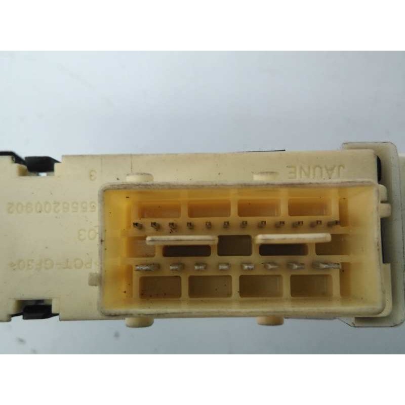 Recambio de motor elevalunas delantero derecho para citroën c4 coupe collection referencia OEM IAM 997831101 7746004701 E1-A4-40