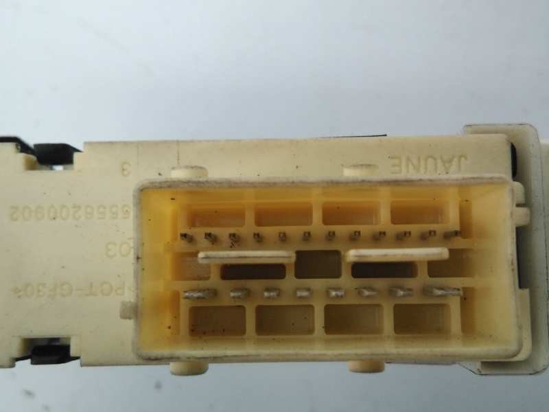 Recambio de motor elevalunas delantero derecho para citroën c4 coupe collection referencia OEM IAM 997831101 7746004701 E1-A4-40