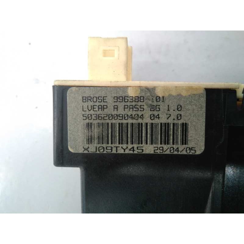Recambio de motor elevalunas delantero derecho para citroën c4 coupe collection referencia OEM IAM 997831101 7746004701 E1-A4-40