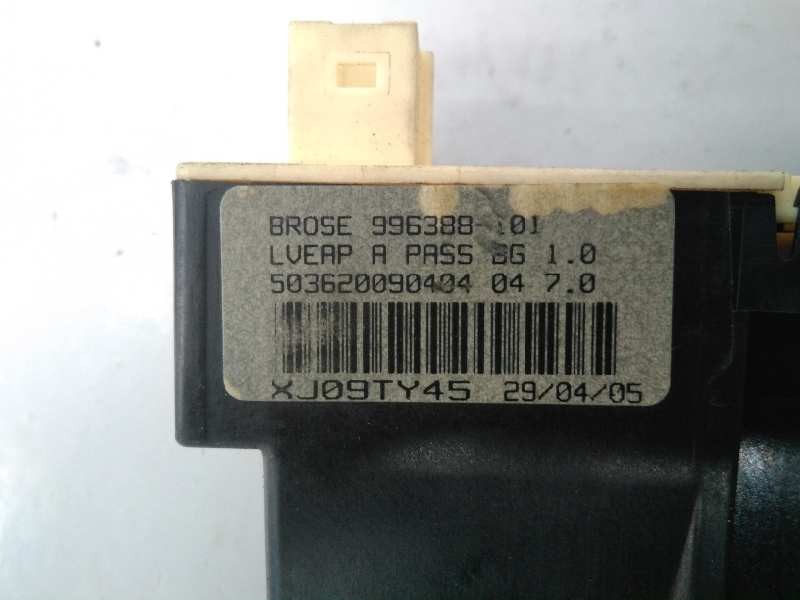 Recambio de motor elevalunas delantero derecho para citroën c4 coupe collection referencia OEM IAM 997831101 7746004701 E1-A4-40