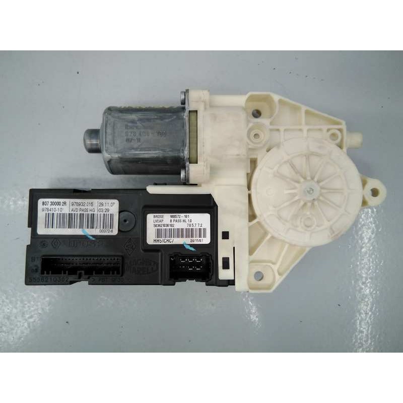Recambio de motor elevalunas delantero derecho para renault laguna iii dynamique referencia OEM IAM 807300002R 0130822331 E1-A1-