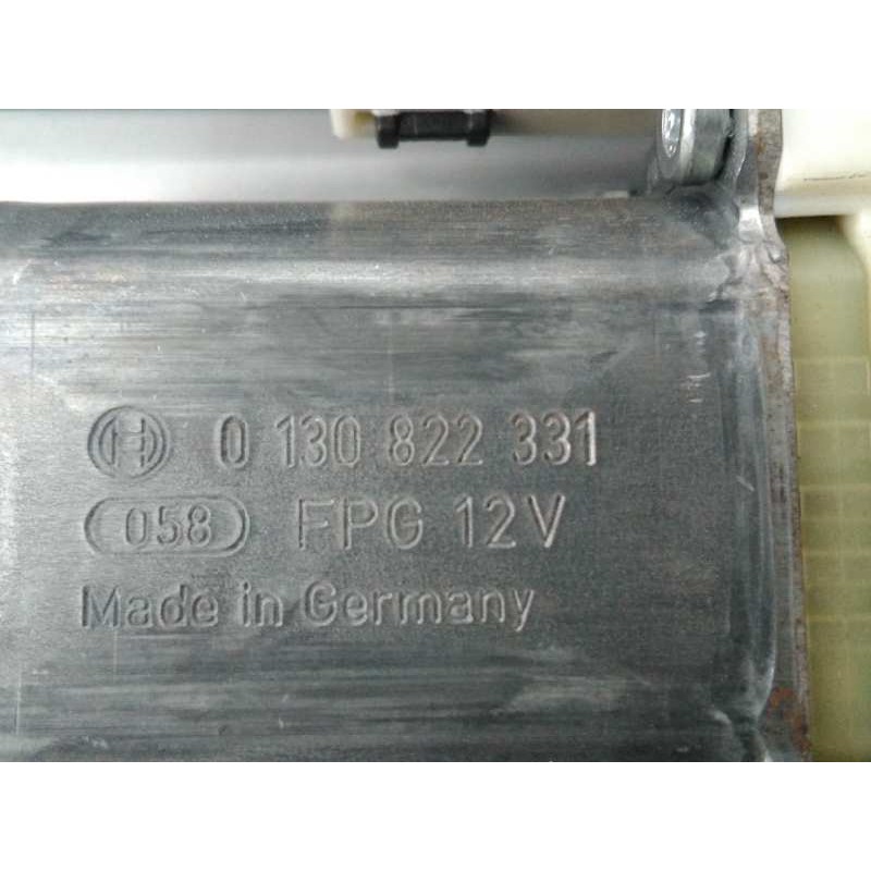 Recambio de motor elevalunas delantero derecho para renault laguna iii dynamique referencia OEM IAM 807300002R 0130822331 E1-A1-