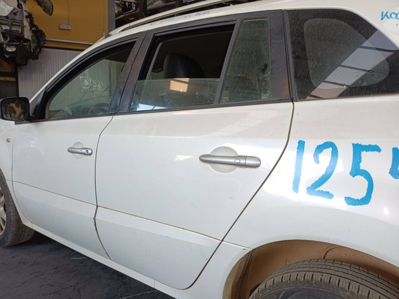 Recambio de puerta trasera izquierda para renault koleos expression referencia OEM IAM   