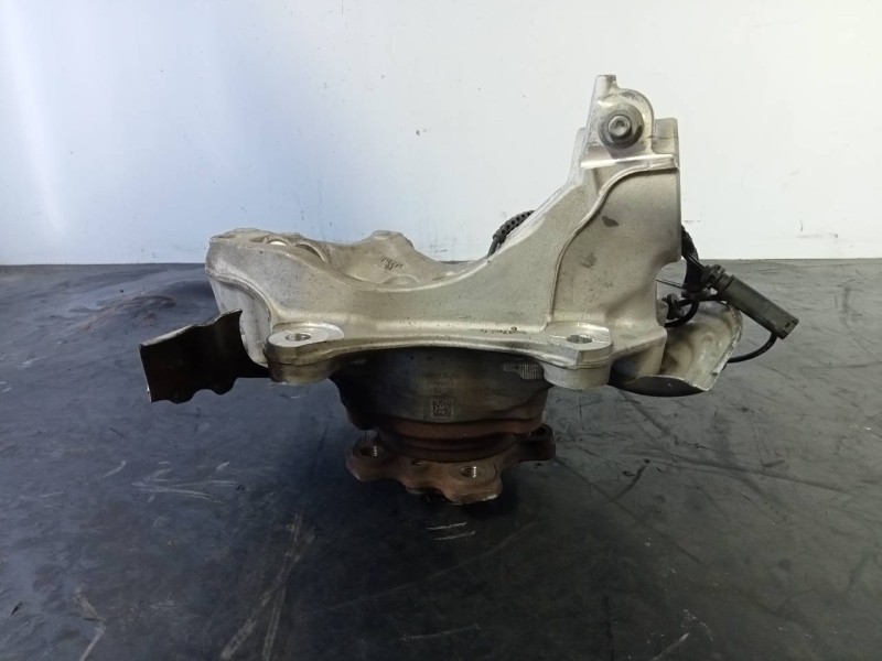 Recambio de mangueta delantera derecha para bmw serie 3 berlina (g20) 318d sport line referencia OEM IAM   