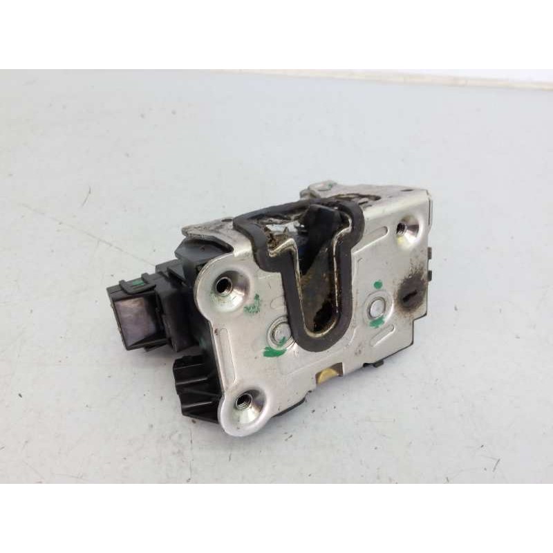 Recambio de cerradura puerta delantera derecha para dacia dokker ambiance referencia OEM IAM   E2-A1-38-8