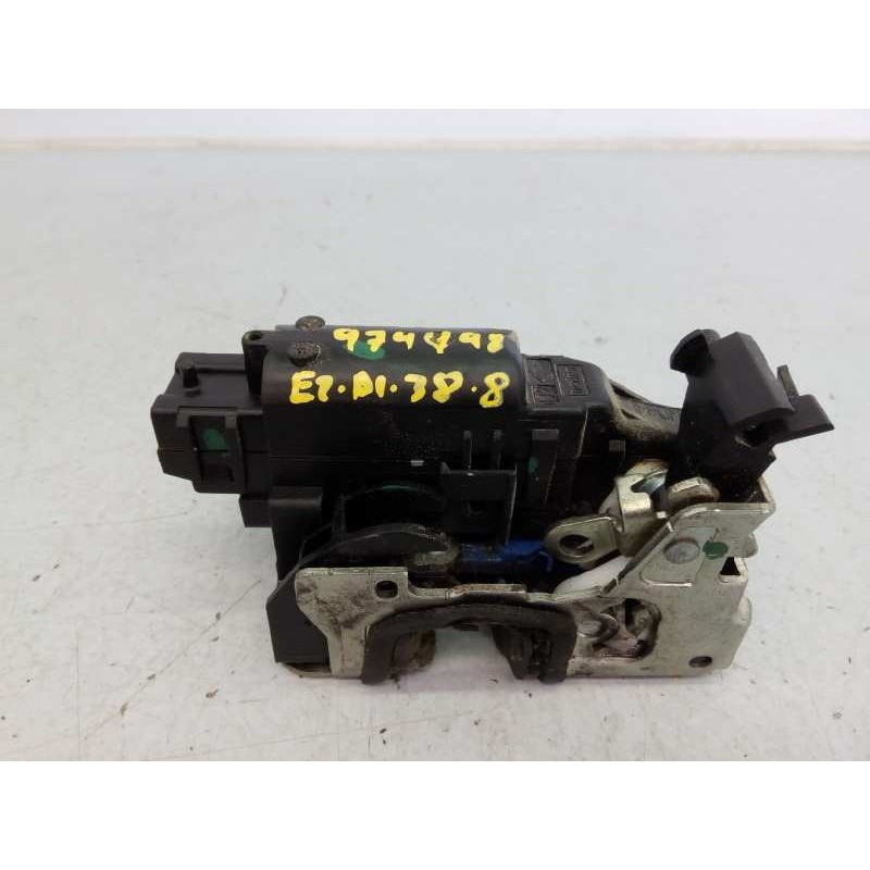 Recambio de cerradura puerta delantera derecha para dacia dokker ambiance referencia OEM IAM   E2-A1-38-8
