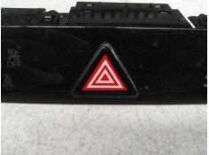 Recambio de warning para hyundai tucson essence bluedrive 2wd referencia OEM IAM 93700D7100 3D136A1000 E3-A3-59-2 2