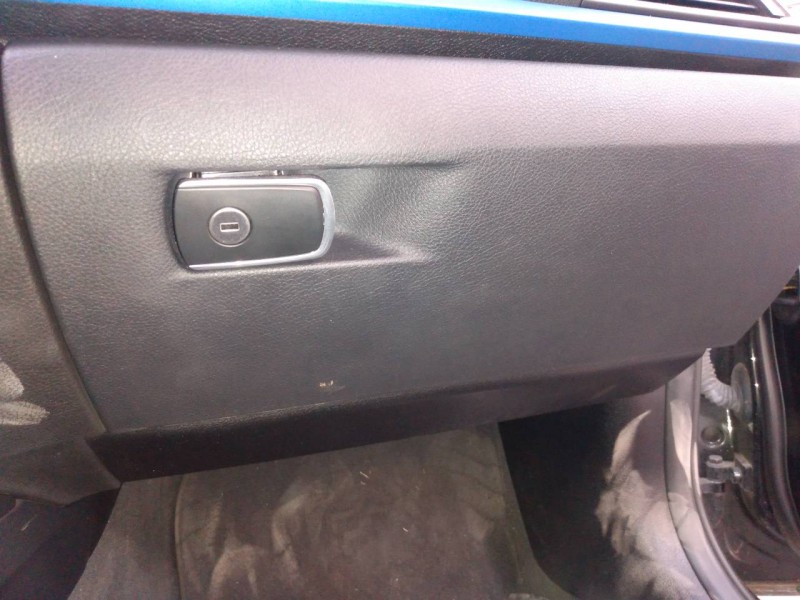 Recambio de guantera para bmw serie 3 lim. (f30) 320d referencia OEM IAM   