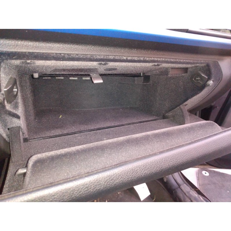 Recambio de guantera para bmw serie 3 lim. (f30) 320d referencia OEM IAM   