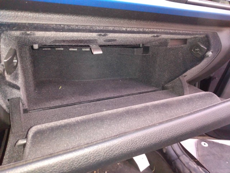Recambio de guantera para bmw serie 3 lim. (f30) 320d referencia OEM IAM   