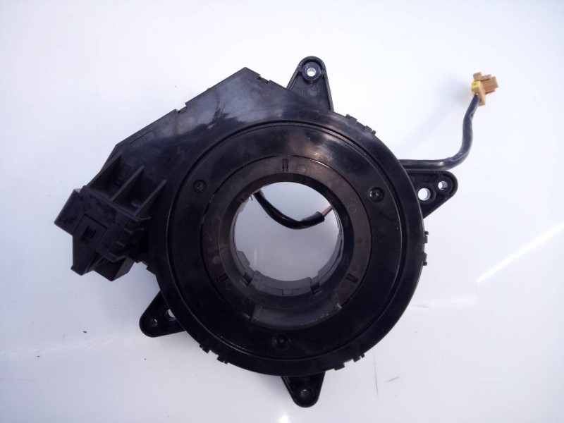 Recambio de anillo airbag para land rover discovery 4 tdv6 se referencia OEM IAM 120970371D  E3-B3-24-3