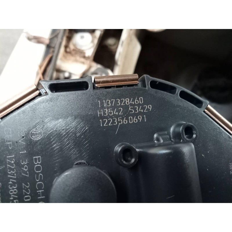 Recambio de motor limpia delantero para peugeot 5008 allure referencia OEM IAM 1397220577 1223743845 