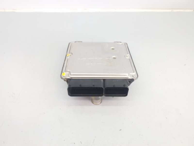 Recambio de centralita motor uce para volkswagen touran (1t1) conceptline referencia OEM IAM 03G906016CD 0281011945 E2-A1-18-3