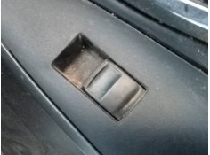 MANDO ELEVALUNAS TRASERO DERECHO 