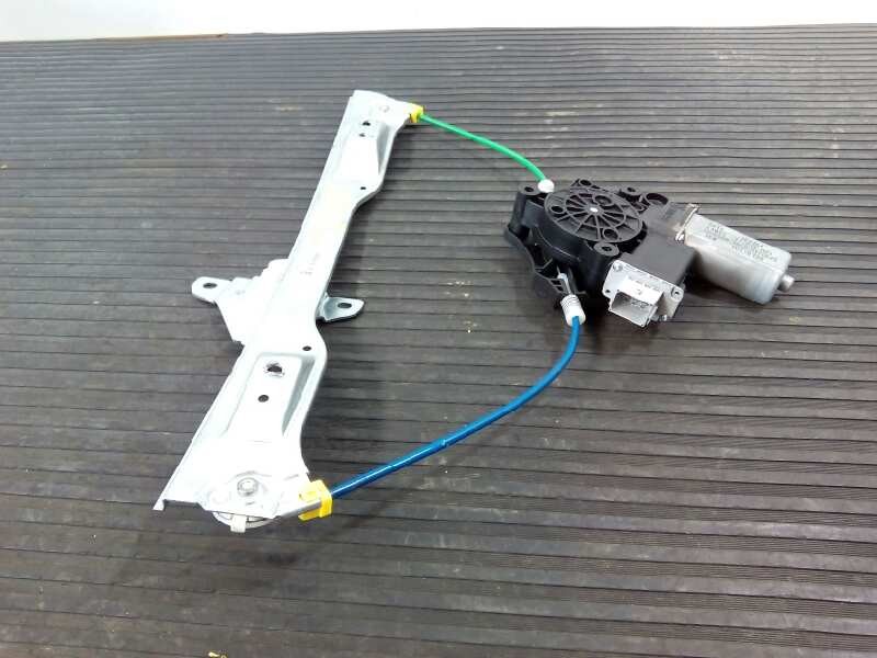 Recambio de elevalunas delantero izquierdo para opel corsa e color edition ecoflex referencia OEM IAM 13447038  E2 -B6-23-1