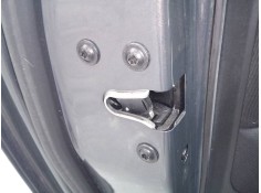 CERRADURA PUERTA TRASERA IZQUIERDA 