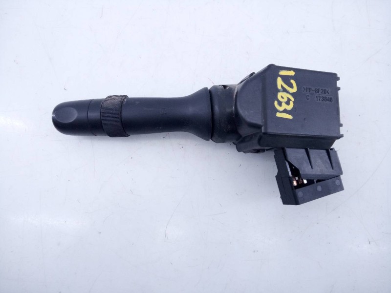 Recambio de mando limpia para toyota rav 4 (a3) active referencia OEM IAM 173848  E3-B2-18-2