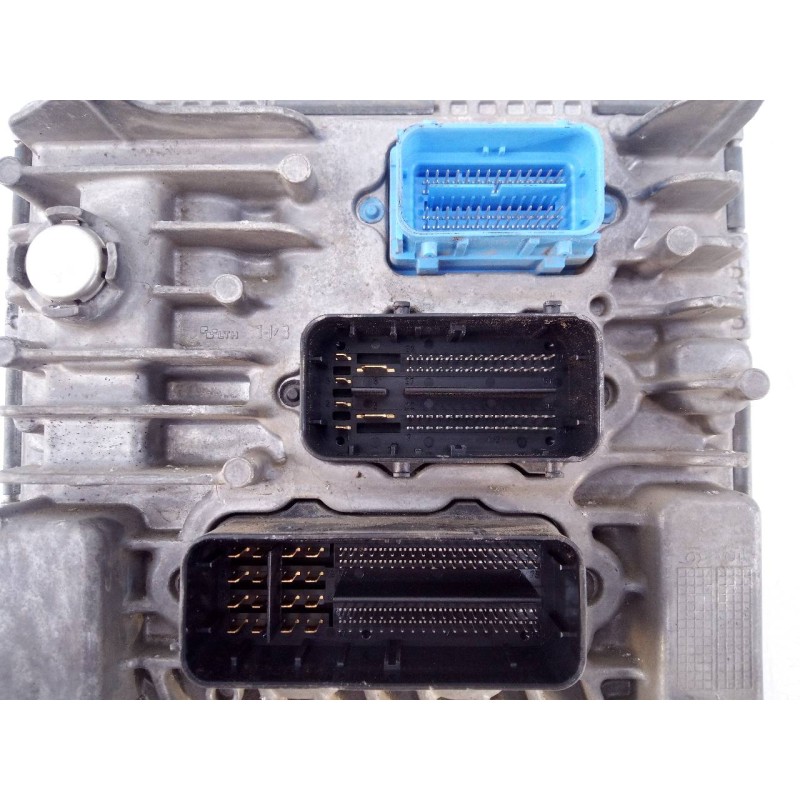 Recambio de centralita motor uce para opel astra k lim. 5türig dynamic referencia OEM IAM 55493025 395357783 E3-A5-25-2