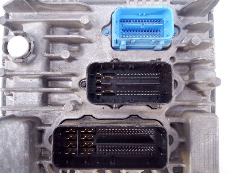 Recambio de centralita motor uce para opel astra k lim. 5türig dynamic referencia OEM IAM 55493025 395357783 E3-A5-25-2