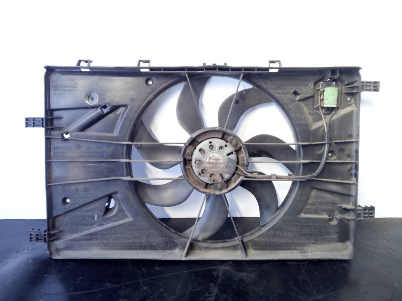 Recambio de electroventilador para opel astra j lim. excellence referencia OEM IAM 13427182 0120308486 P2--B8-8