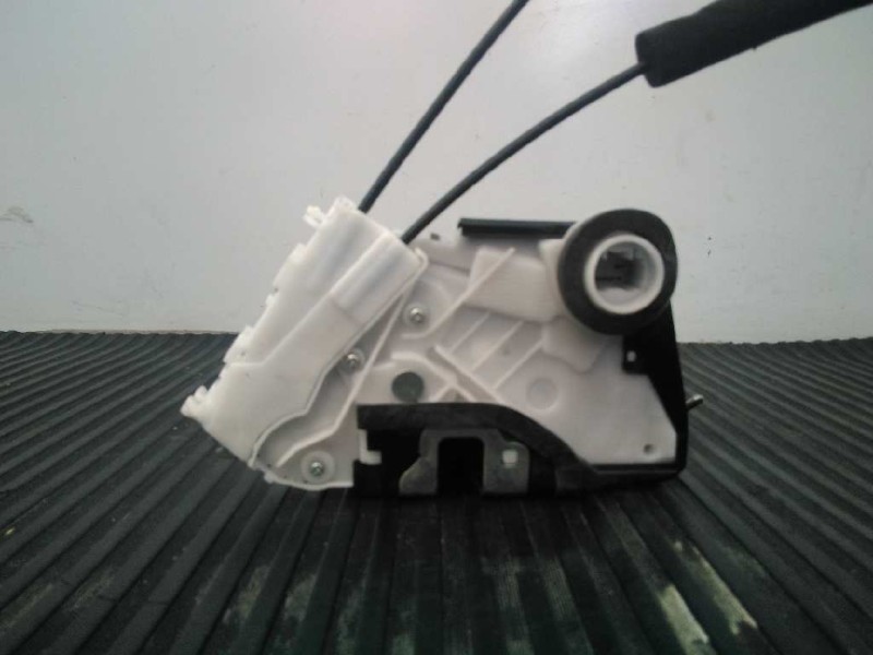 Recambio de cerradura puerta delantera derecha para subaru outback (b15) comfort referencia OEM IAM A044900 M11PAC E2-A5-11-2