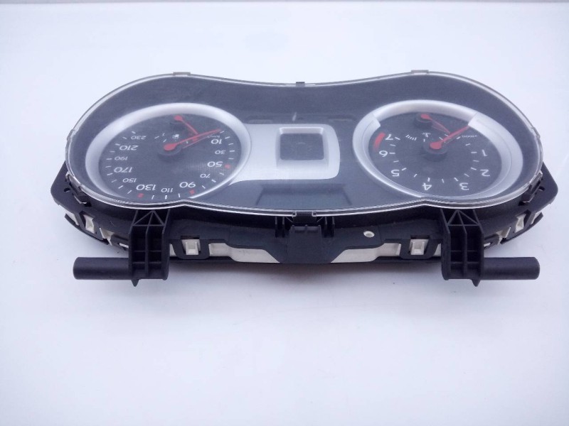Recambio de cuadro instrumentos para renault clio iii confort dynamique referencia OEM IAM 8200305019D  E2-A1-29-7