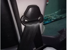 CINTURON SEGURIDAD TRASERO DERECHO 