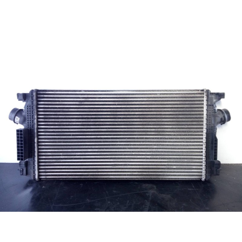 Recambio de intercooler para opel astra j lim. excellence referencia OEM IAM 13267647 1385C8135 P2-B10-3