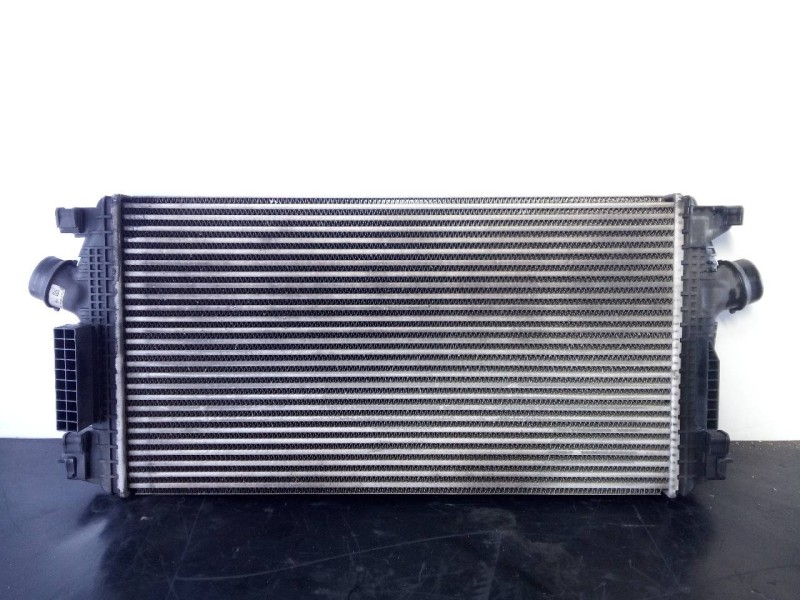 Recambio de intercooler para opel astra j lim. excellence referencia OEM IAM 13267647 1385C8135 P2-B10-3