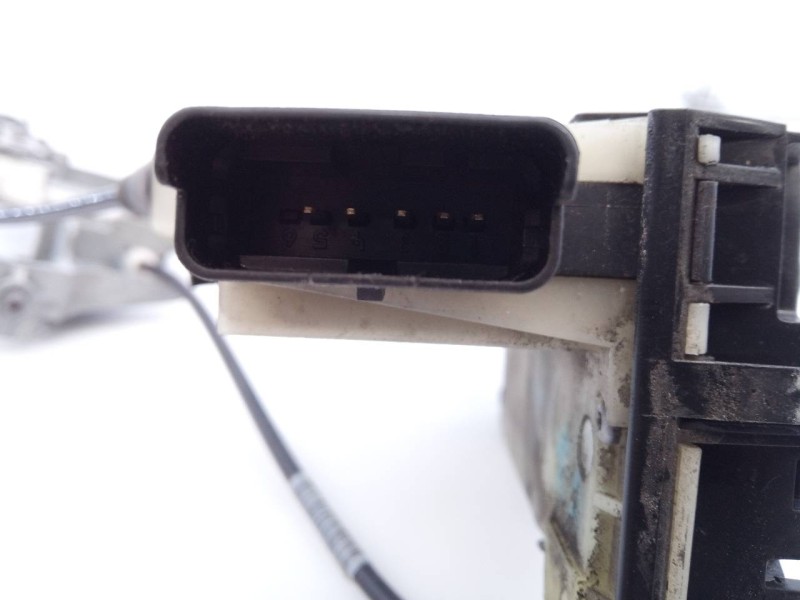 Recambio de cerradura puerta delantera derecha para peugeot 208 active referencia OEM IAM 9688079980  E1-A4-48-1