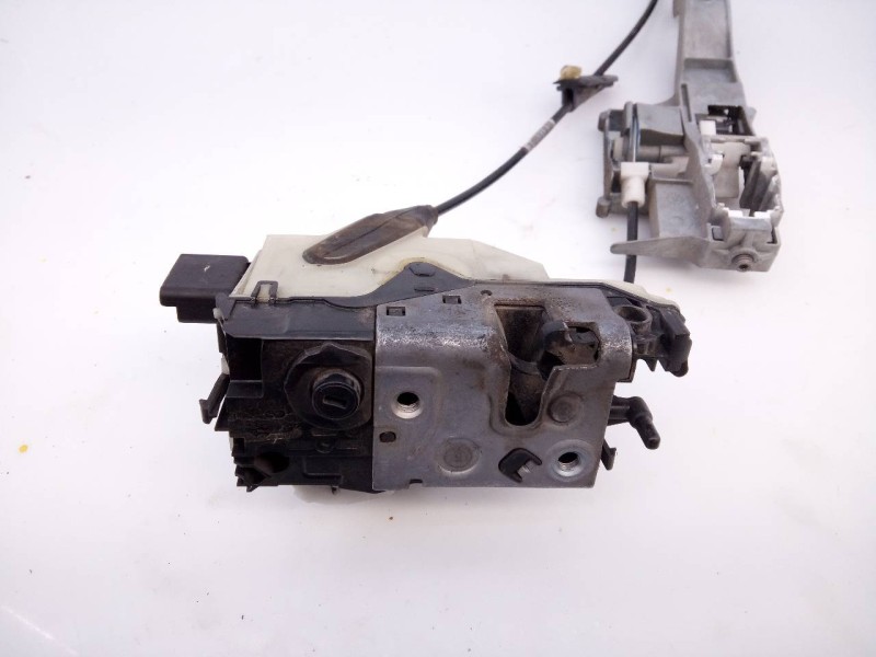 Recambio de cerradura puerta delantera derecha para peugeot 208 active referencia OEM IAM 9688079980  E1-A4-48-1