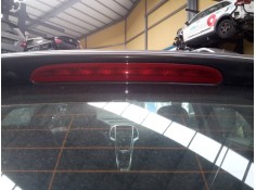 LUZ CENTRAL DE FRENO 