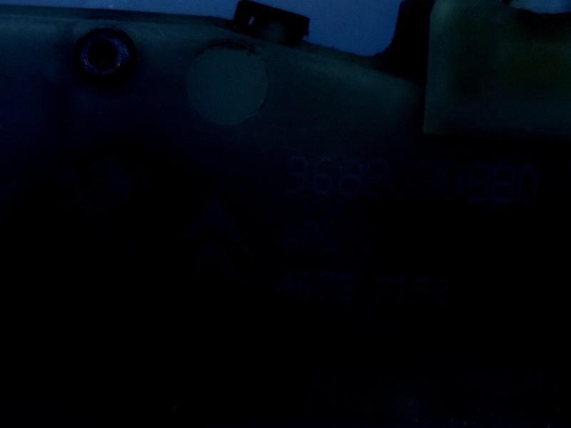 Recambio de cerradura puerta trasera izquierda para peugeot 208 active referencia OEM IAM 9688080880 40737192 E1-A4-52-2