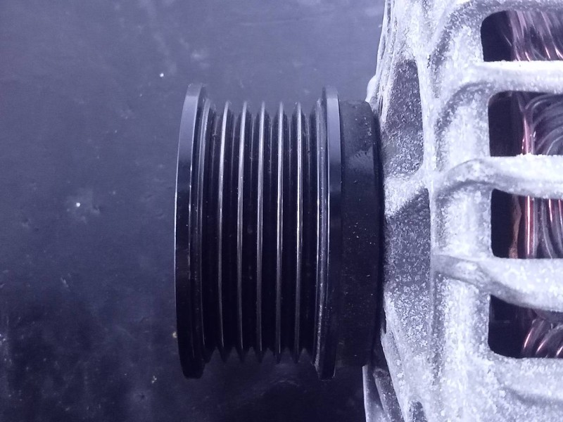 Recambio de alternador para ford kuga (cbs) trend referencia OEM IAM AV6N10300MD AS7PB P3-A5-12-3