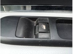 MANDO ELEVALUNAS DELANTERO DERECHO 