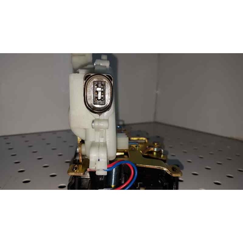 Recambio de cerradura puerta trasera izquierda para universal cerradura trasera izquierda seat/vw/skoda referencia OEM IAM 3B483