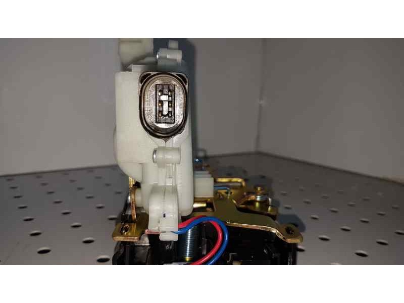 Recambio de cerradura puerta trasera izquierda para universal cerradura trasera izquierda seat/vw/skoda referencia OEM IAM 3B483