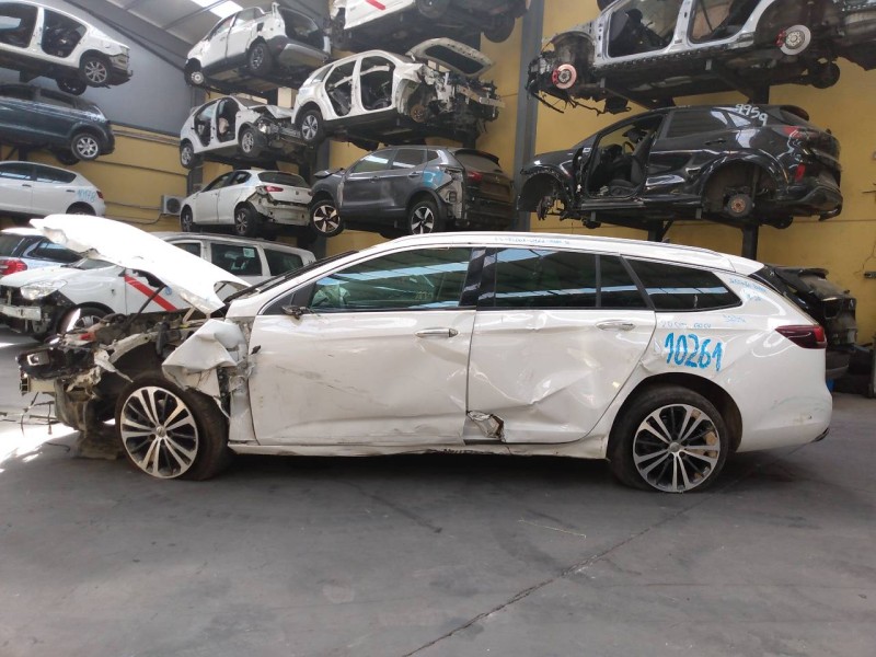 Recambio de caja cambios para opel insignia sports tourer innovation referencia OEM IAM F40  M1-B4-57