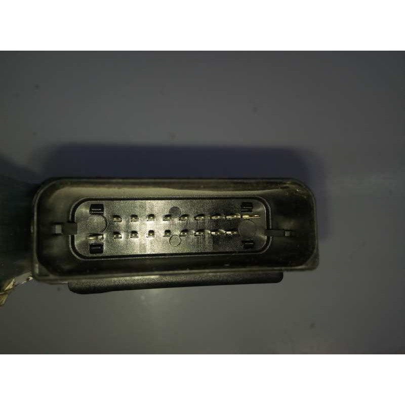 Recambio de motor elevalunas trasero derecho para skoda octavia berlina (1z3) referencia OEM IAM 995933109  E1-B6-44-1