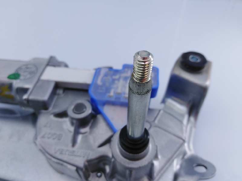 Recambio de motor limpia trasero para subaru outback (b15) comfort referencia OEM IAM   E2-A5-3-1