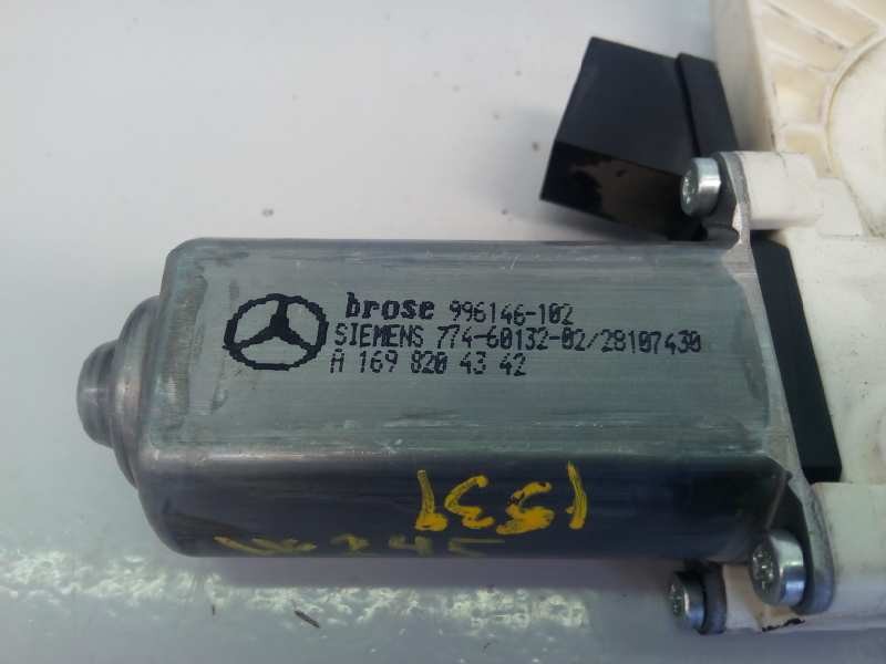 Recambio de motor elevalunas delantero izquierdo para mercedes-benz clase b (w245) referencia OEM IAM 996146102  E1-A2-28-1