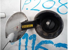 Recambio de tapa exterior combustible para peugeot 208 active referencia OEM IAM    2
