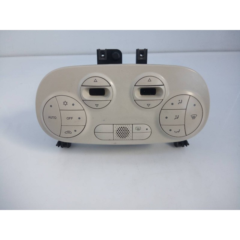 Recambio de mando climatizador para fiat nuova 500 (150) sport referencia OEM IAM 735451997 A83014700 E3-A4-28-4