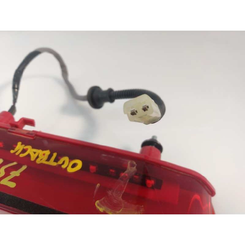 Recambio de luz central de freno para subaru outback (b15) comfort referencia OEM IAM   E2-A5-3-1