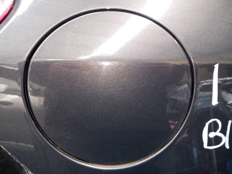 Recambio de tapa exterior combustible para opel astra j lim. excellence referencia OEM IAM   