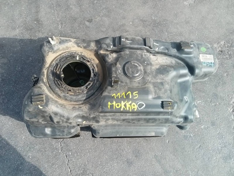 Recambio de deposito combustible para opel mokka edition referencia OEM IAM   